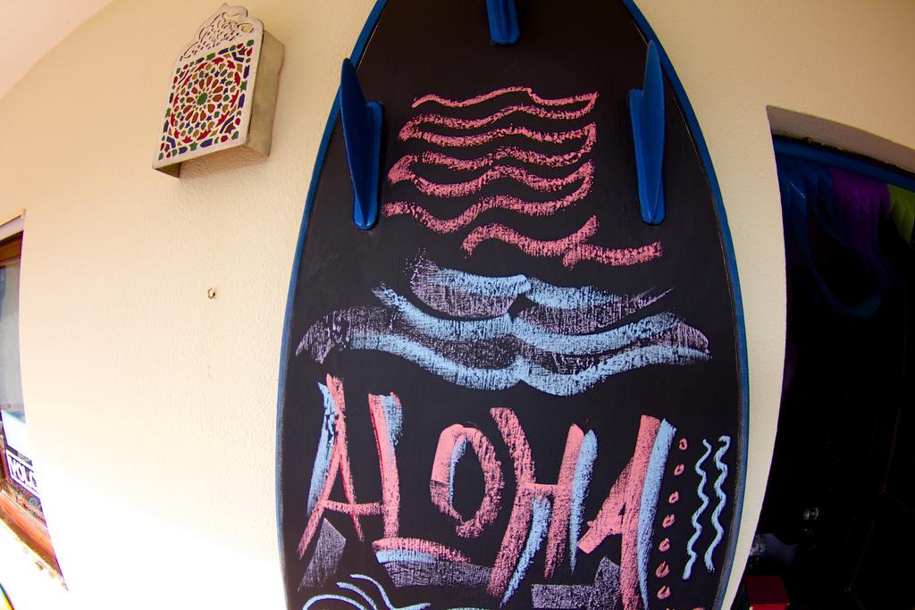 Auberge de jeunesse Oporto Surf Camp à Esmoriz Extérieur photo