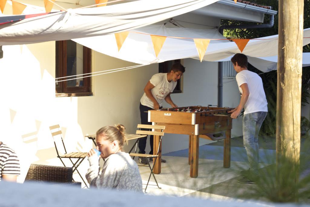 Auberge de jeunesse Oporto Surf Camp à Esmoriz Extérieur photo